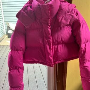 Lululemon pink puffer cropped  jacket